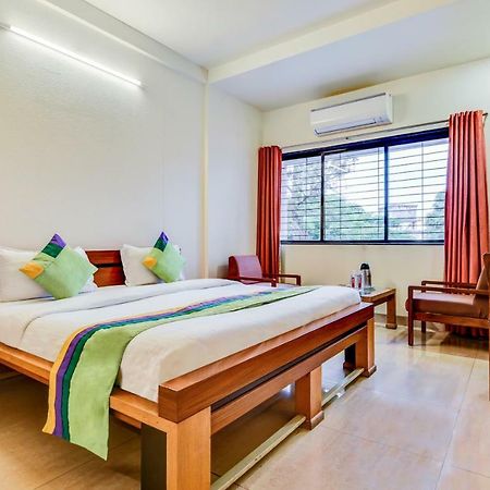 Treebo Trend Surya Nashik Hotel Екстериор снимка