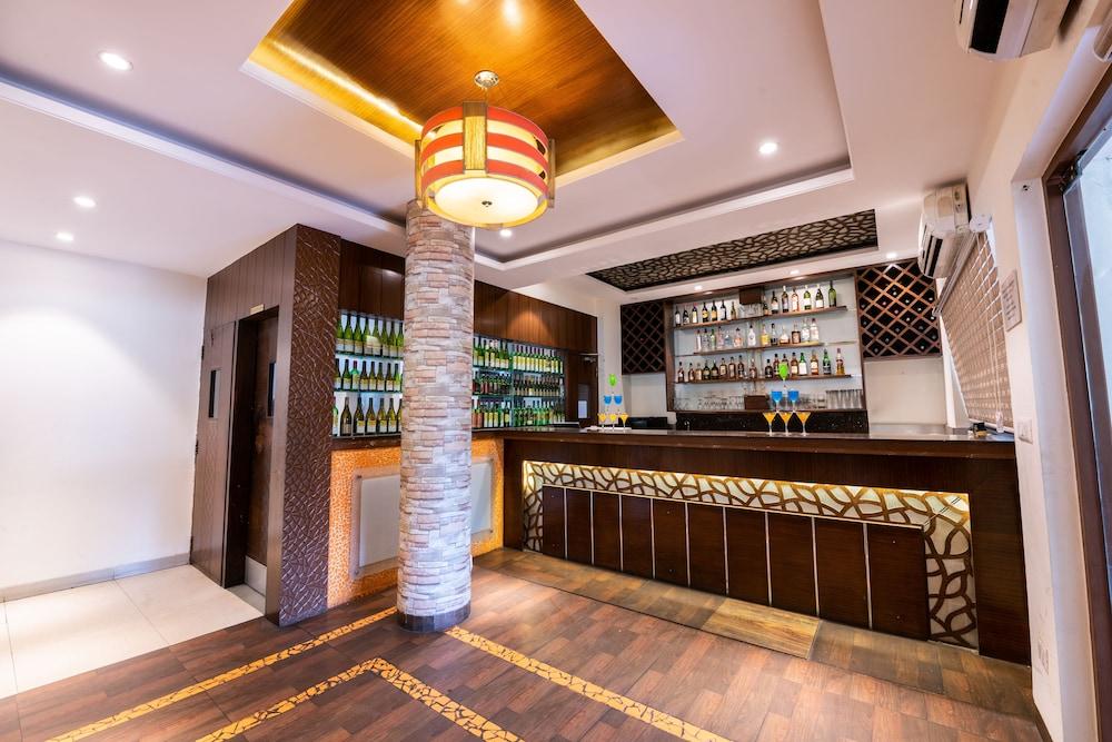 Treebo Trend Surya Nashik Hotel Екстериор снимка