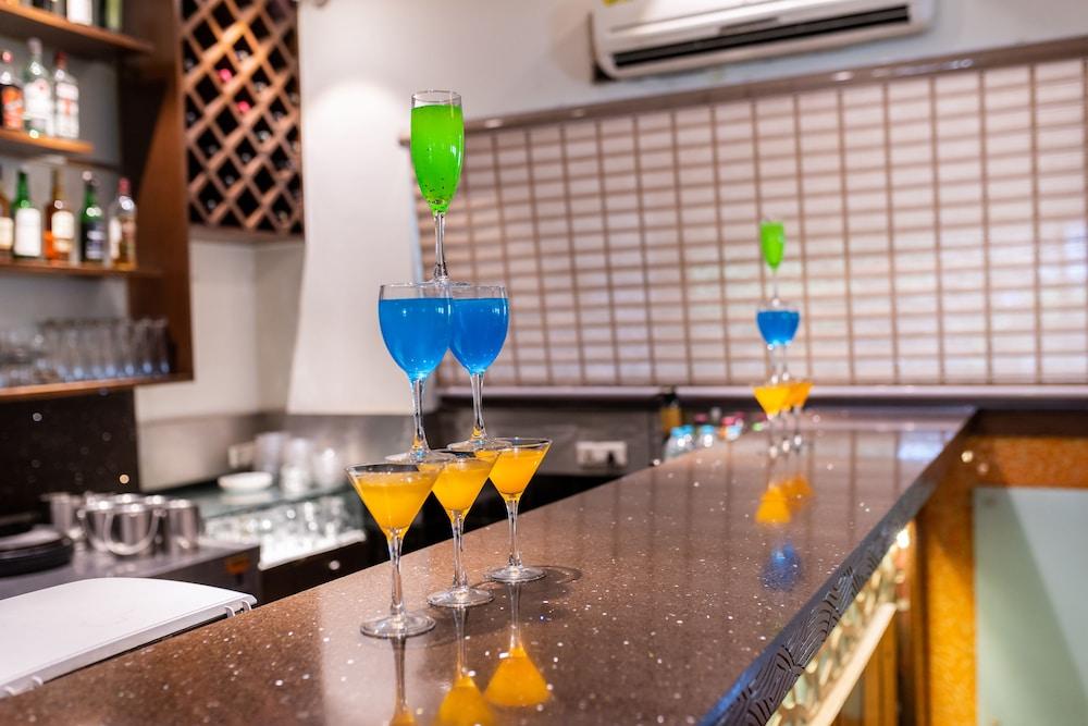 Treebo Trend Surya Nashik Hotel Екстериор снимка