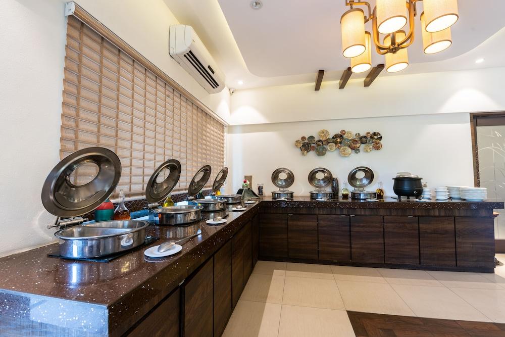 Treebo Trend Surya Nashik Hotel Екстериор снимка