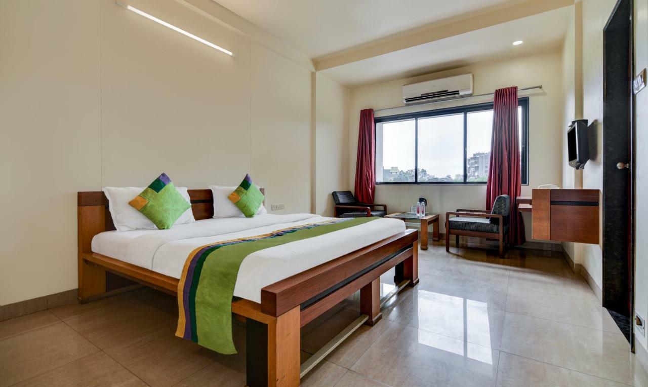 Treebo Trend Surya Nashik Hotel Екстериор снимка