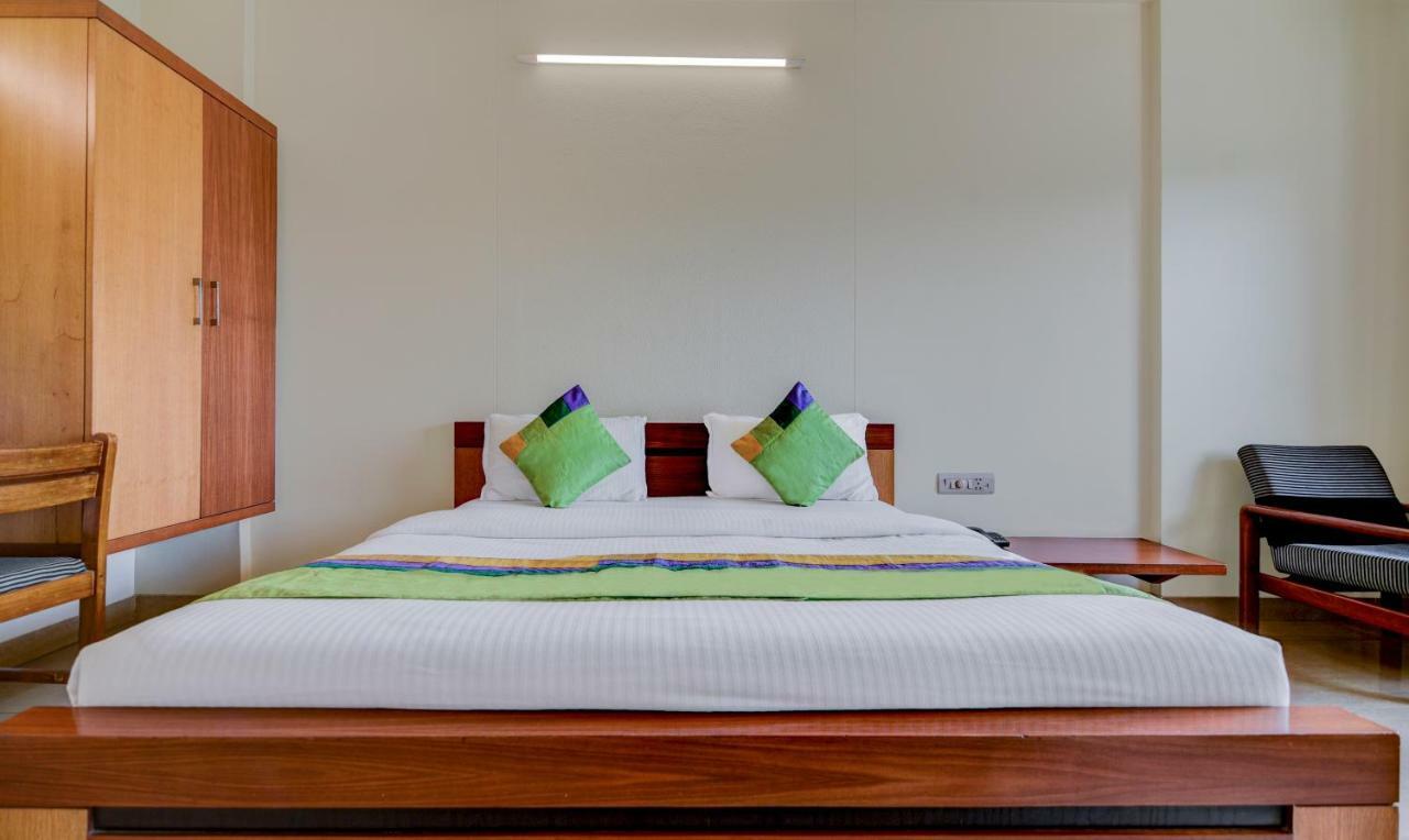 Treebo Trend Surya Nashik Hotel Екстериор снимка