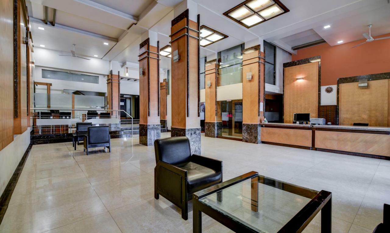 Treebo Trend Surya Nashik Hotel Екстериор снимка