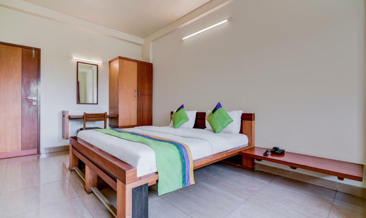 Treebo Trend Surya Nashik Hotel Екстериор снимка
